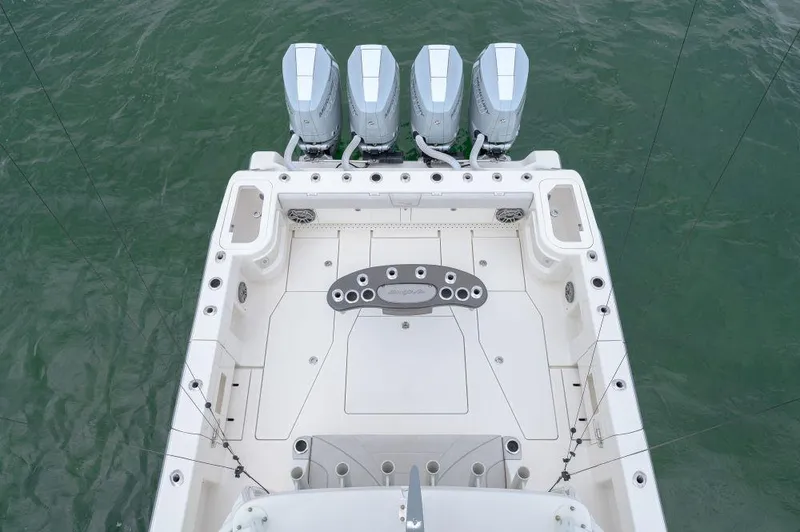  Yacht Photos Pics 2023 SeaVee 420Z boat with four powerful outboard engines, viewed from above.