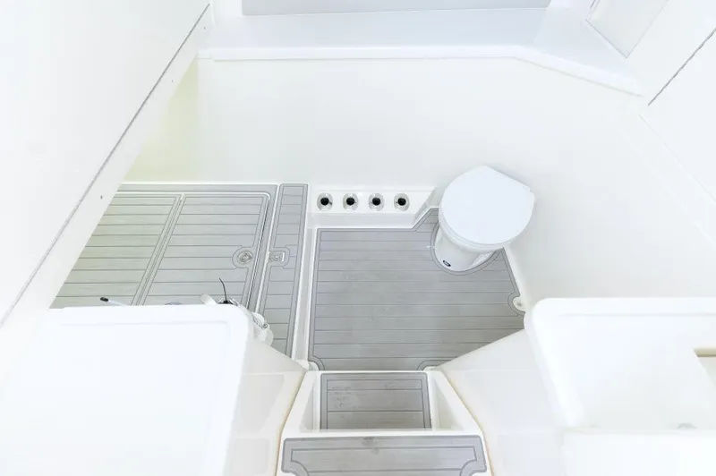  Yacht Photos Pics 2023 SeaVee 420Z boat interior with modern bathroom amenities.