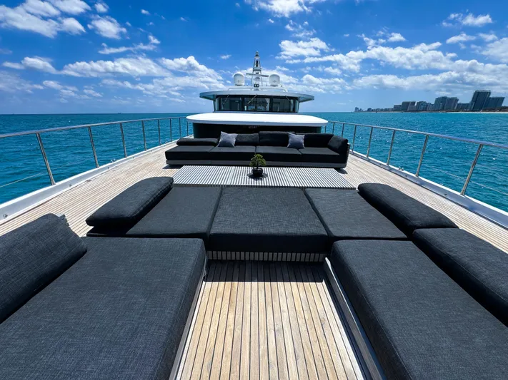  Yacht Photos Pics Luxurious 2010 Custom WHS Marine yacht with spacious deck and ocean view.