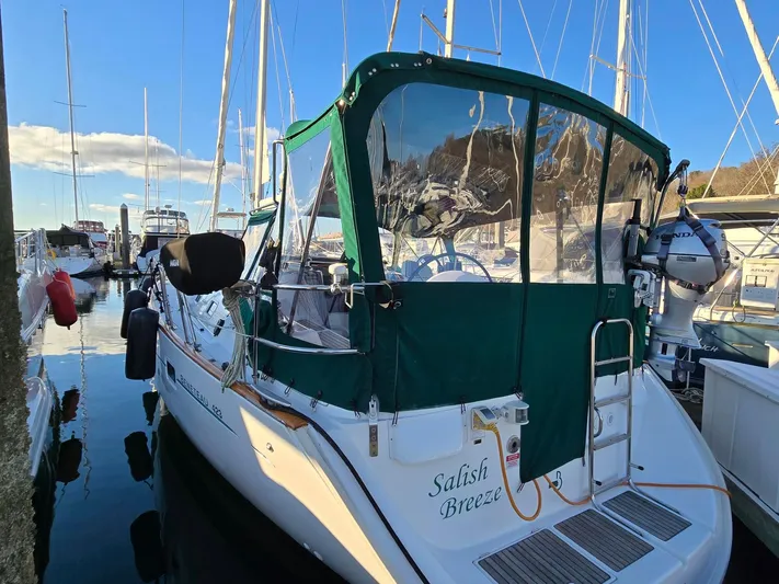 Salish Breeze Yacht Photos Pics Full Enclosure & Magma Barbeque