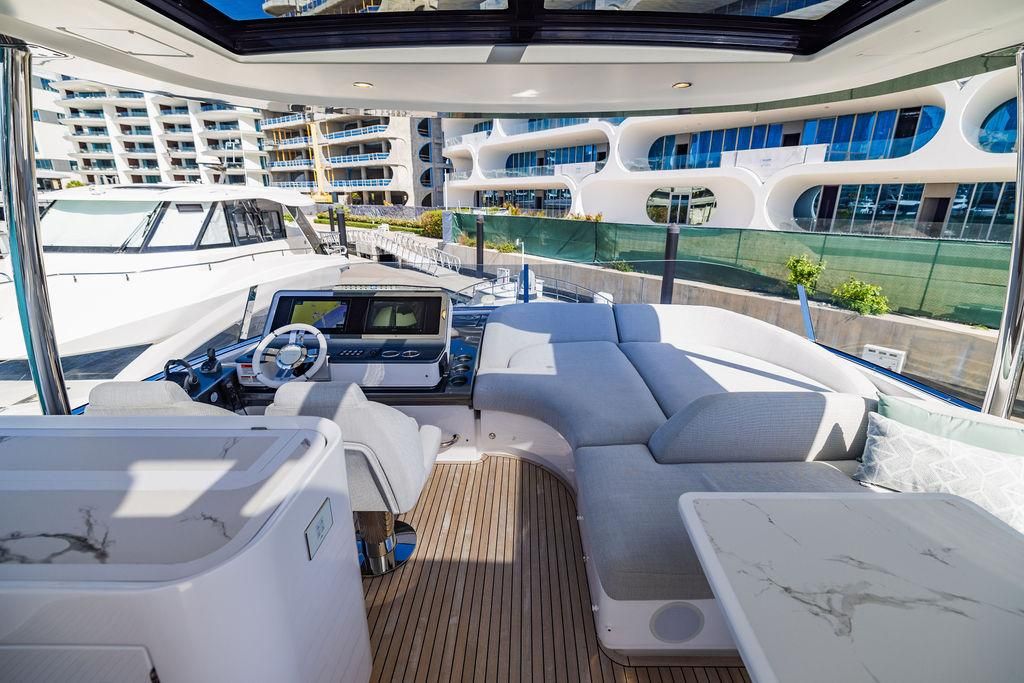 2023 Azimut 77 