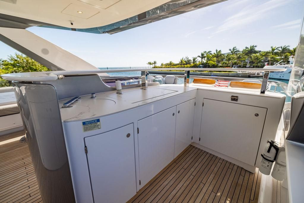 2023 Azimut 77 