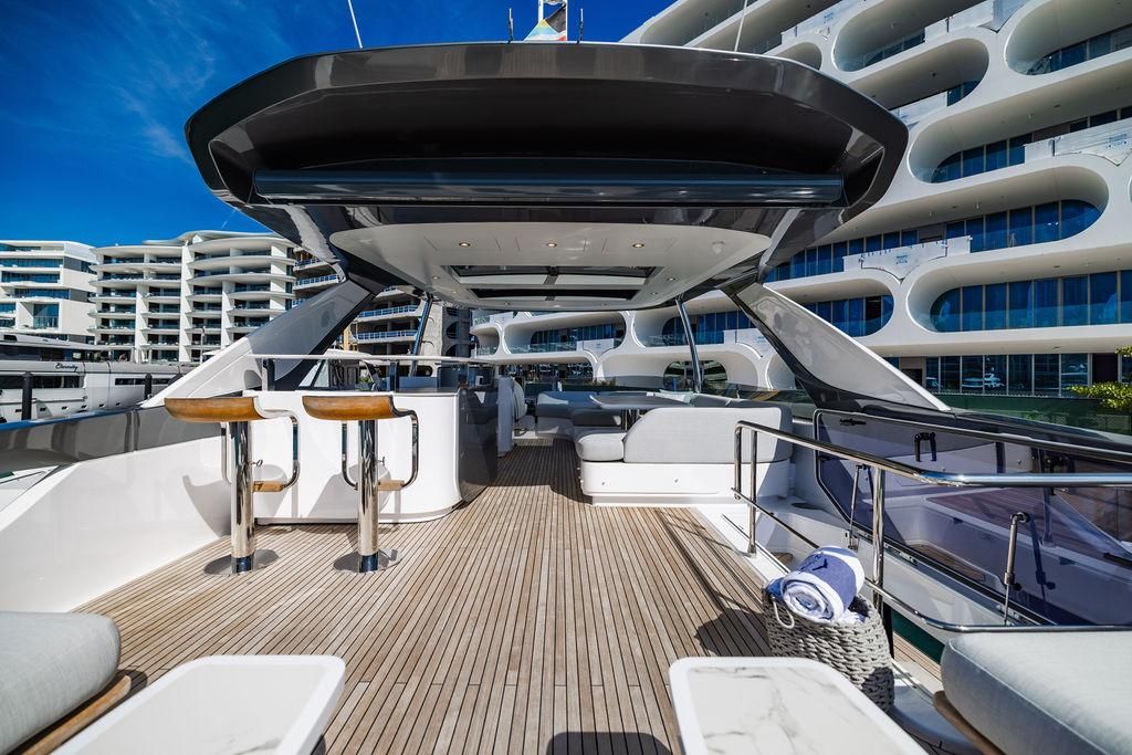 2023 Azimut 77 