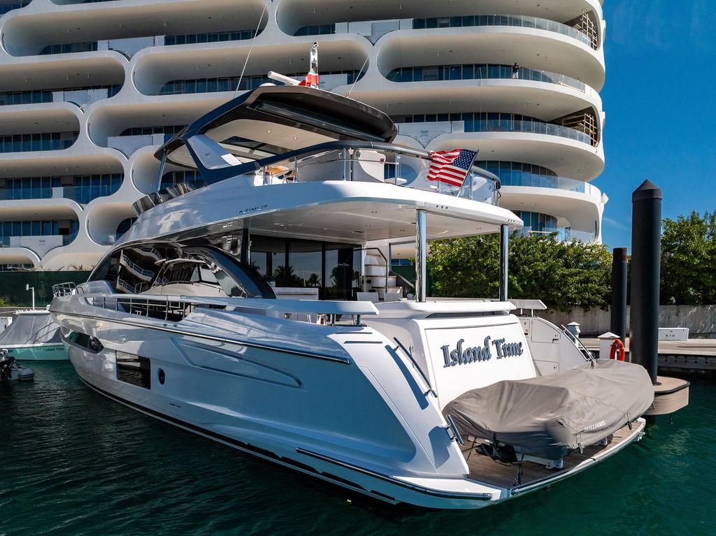 2023 Azimut 77 