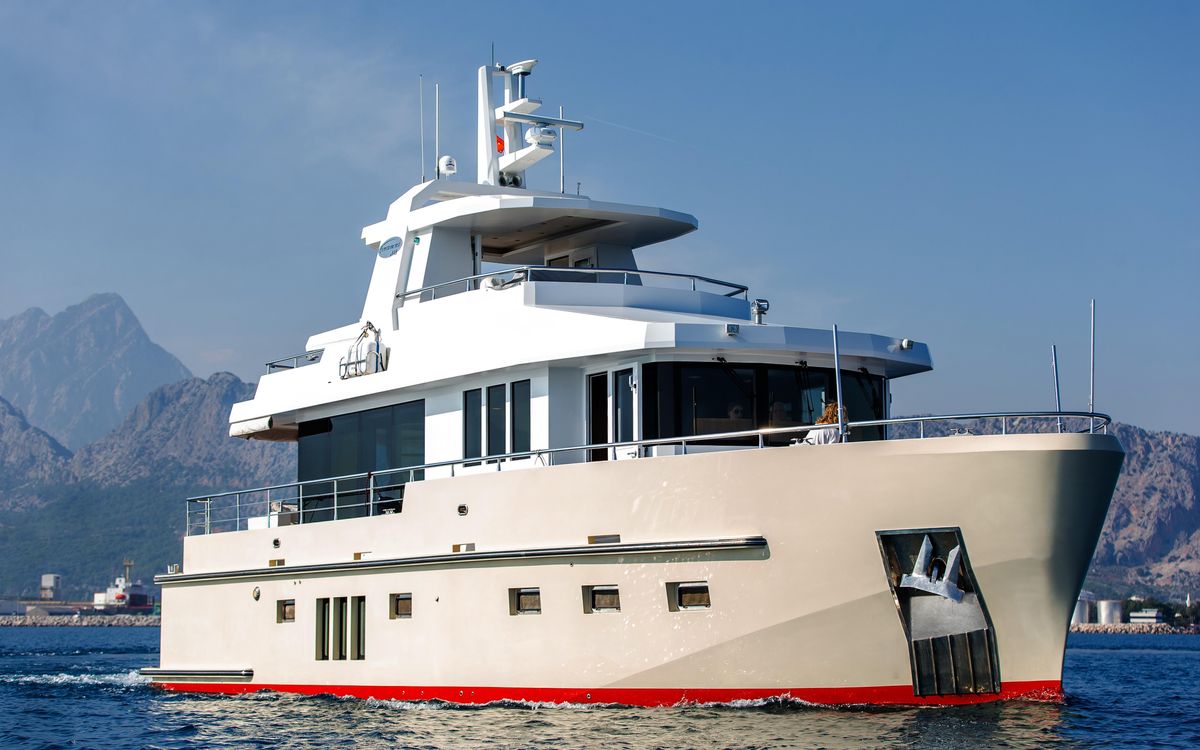 2012 Bering 60 