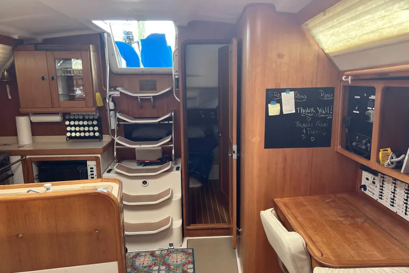 Impulse Yacht Photos Pics 