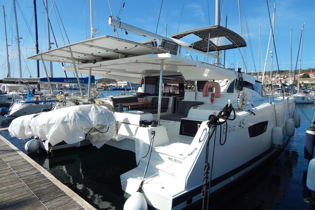 2023 Fountaine Pajot 44 