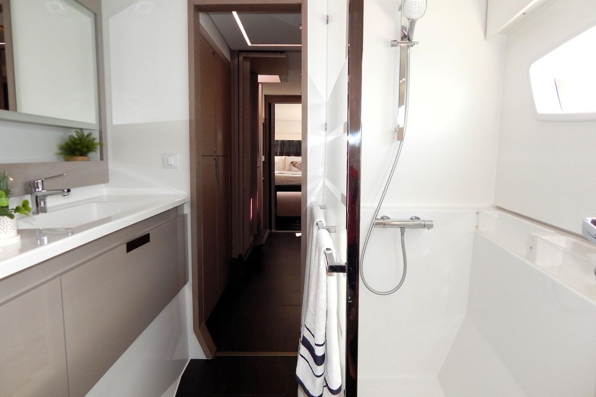 2023 Fountaine Pajot 44 