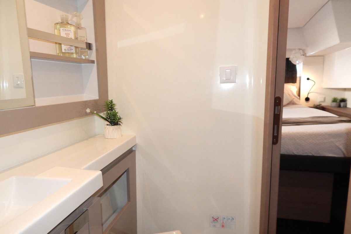 2023 Fountaine Pajot 44 