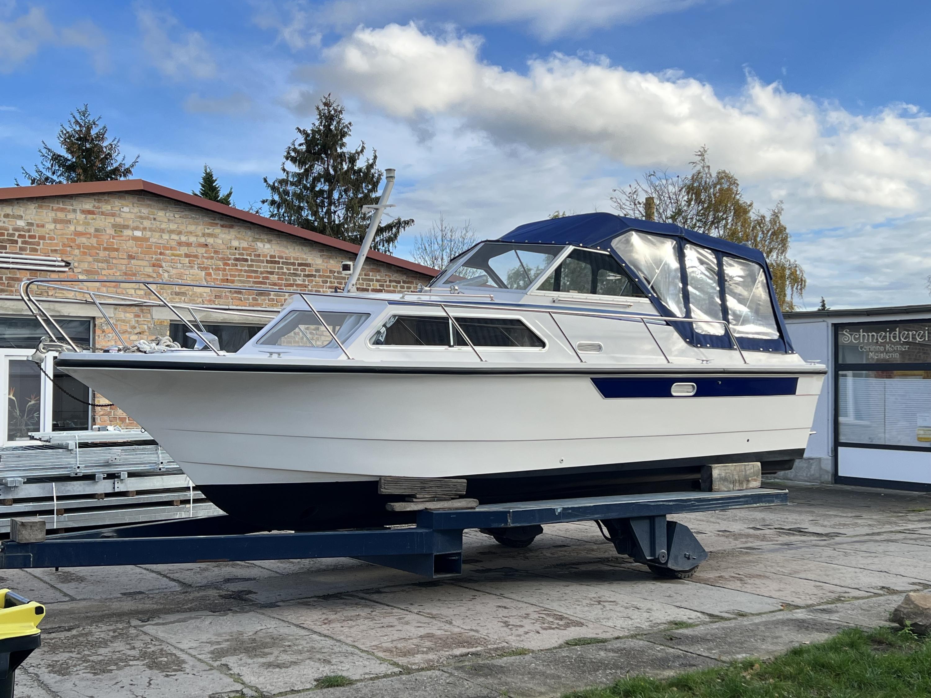 succes-marco-810-oc-9m-2004-motoryachten-brandenburg-boot24