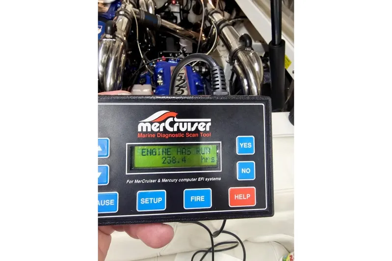  Yacht Photos Pics MerCruiser diagnostic tool displaying engine hours on 2004 Fountain 42 Lightning boat.