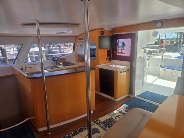 2008 Fountaine Pajot 48 