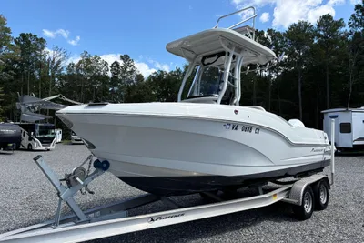 Crownline 230 CC Finseeker