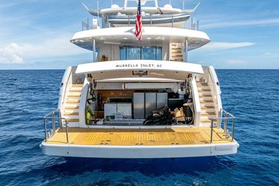 Yacht