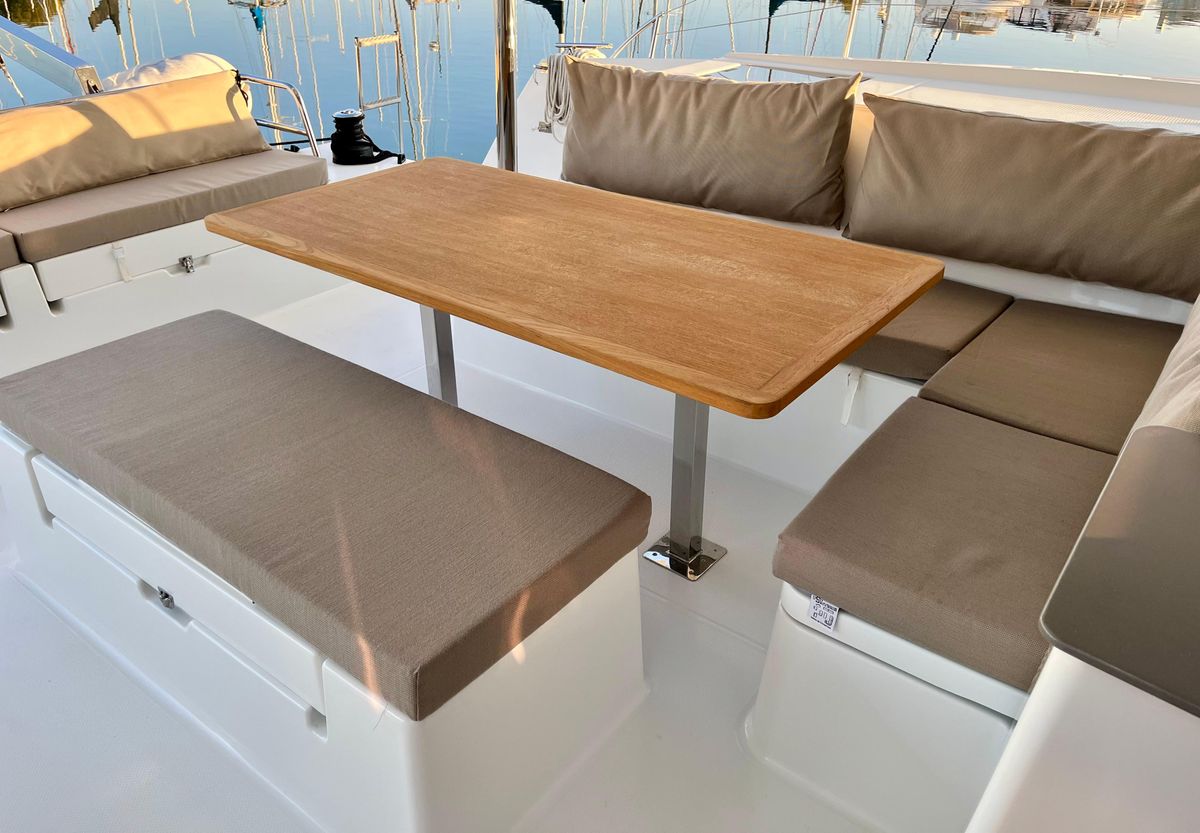2019 Fountaine Pajot 46 