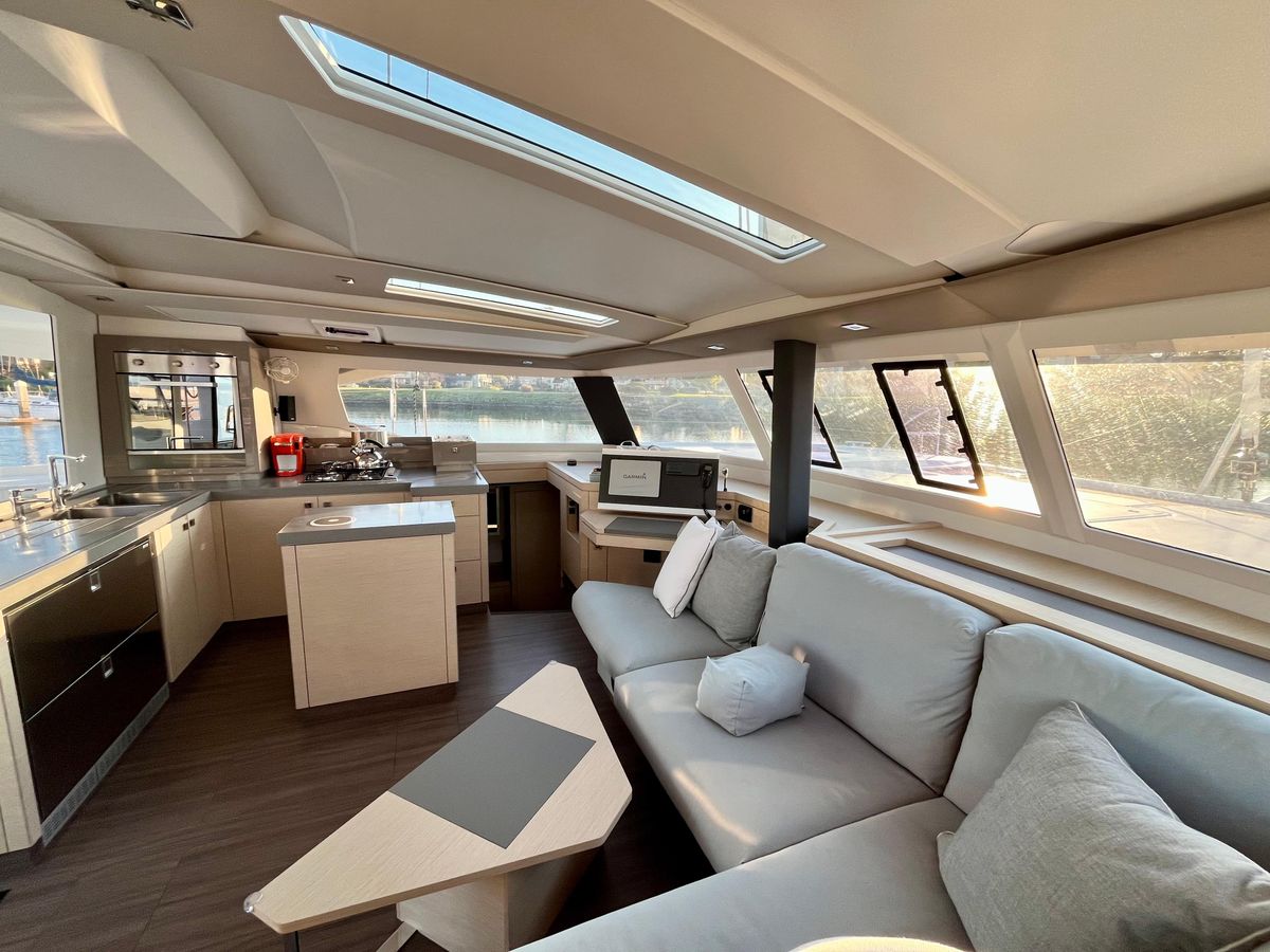 2019 Fountaine Pajot 46 