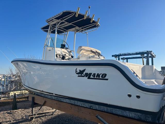 2008 Mako 234 CC Saltwater Fishing for sale - YachtWorld