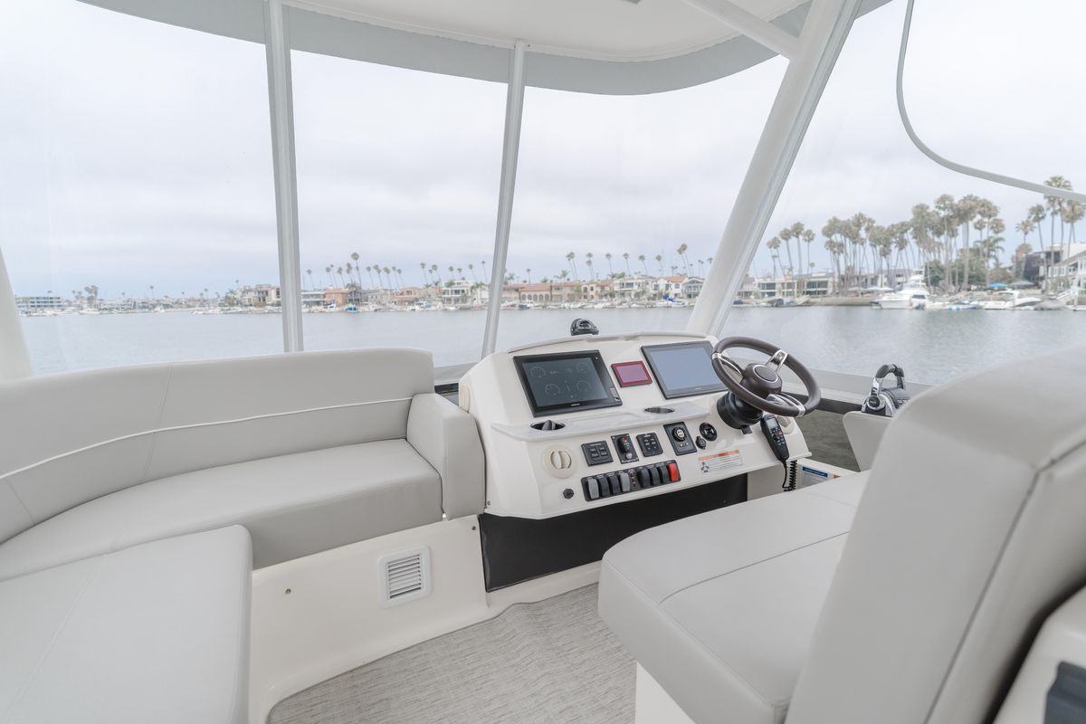 2018 Tiara Yachts 44 