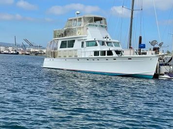 Huckins Motoryachts