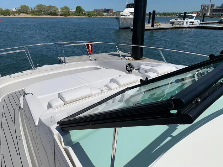 Sortuda Yacht Photos Pics 2020 Sea Ray Sundancer 320 yacht docked at marina with scenic water view.