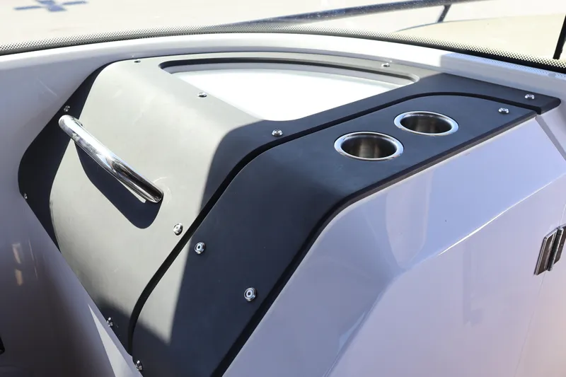  Yacht Photos Pics 2024 XO Boats EXPLR 10 S Plus dashboard with cup holders and handle.