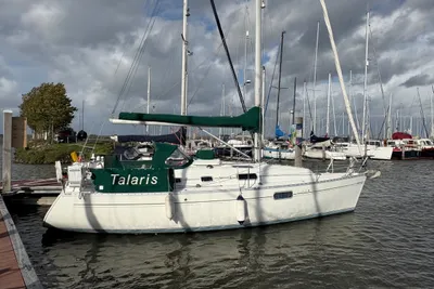 1995 Beneteau Oceanis 321
