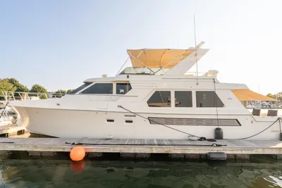 Tollycraft 57 Pilothouse Motor Yacht