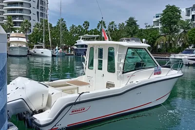 Boston Whaler 285 Conquest Pilothouse