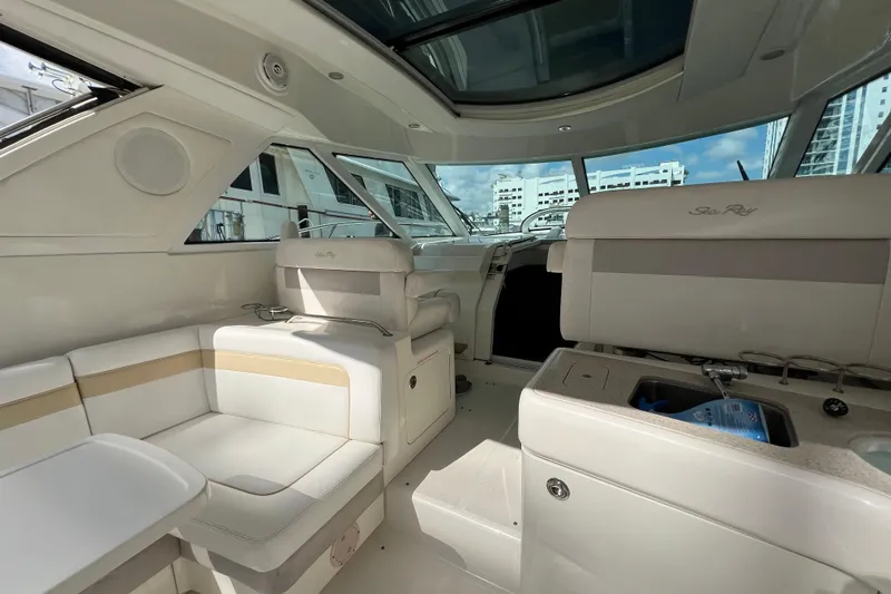  Yacht Photos Pics Interior of 2010 Sea Ray 450 Sundancer yacht, featuring luxurious seating and modern design.