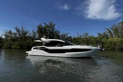 Galeon 450 HTC