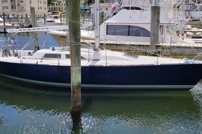 Concordia Taylor 42
