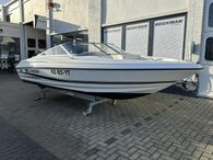 2004 Larson 180 SEI Bowrider outboard met Mercury F115 ELPT