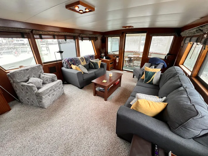 Southern Comfort Yacht Photos Pics 