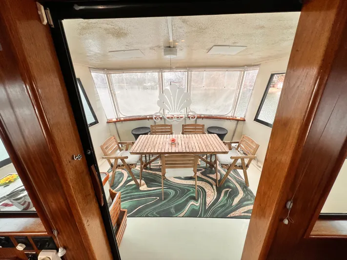 Southern Comfort Yacht Photos Pics 