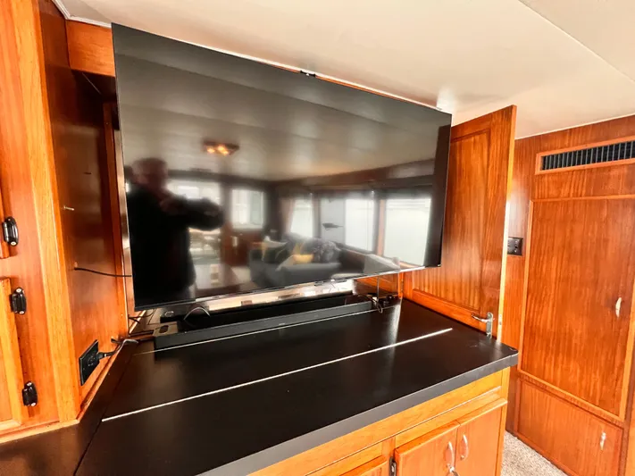 Southern Comfort Yacht Photos Pics 