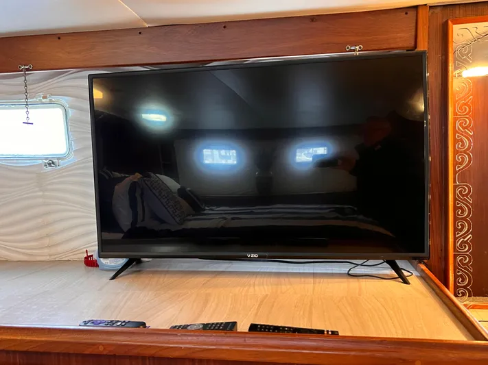 Southern Comfort Yacht Photos Pics 