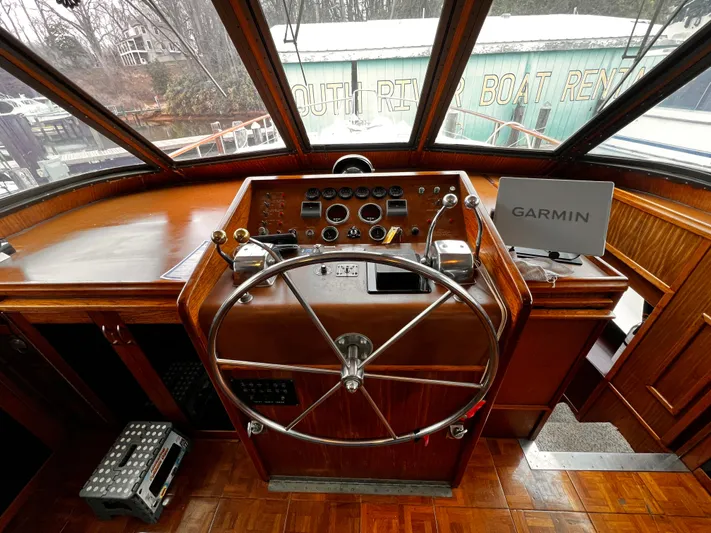 Southern Comfort Yacht Photos Pics 