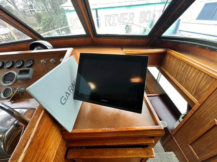 Southern Comfort Yacht Photos Pics 