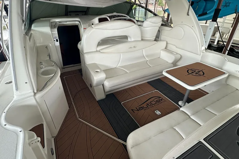 Happily Blended II Yacht Photos Pics 