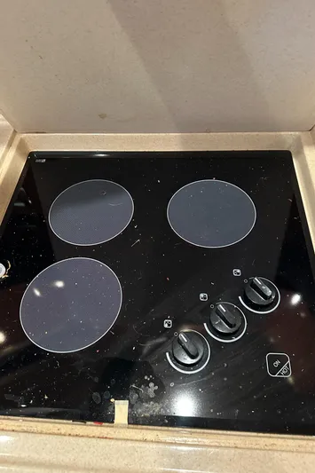 Happily Blended II Yacht Photos Pics 