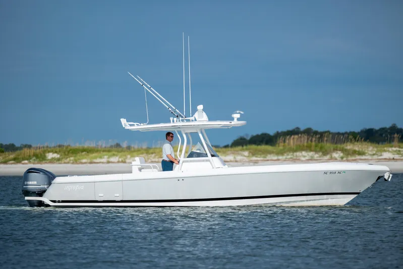 Gameday Yacht Photos Pics 