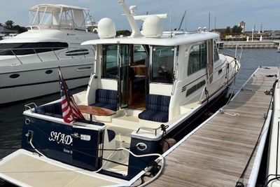 Yacht