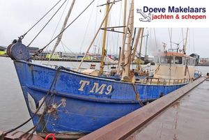 1938 Varend Woonschip casco met CBB