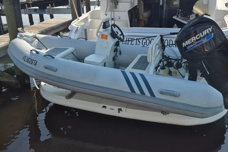 Life Is Good Today Yacht Photos Pics Sea Ray 48 LIFE IS GOOD TODAY - Tender