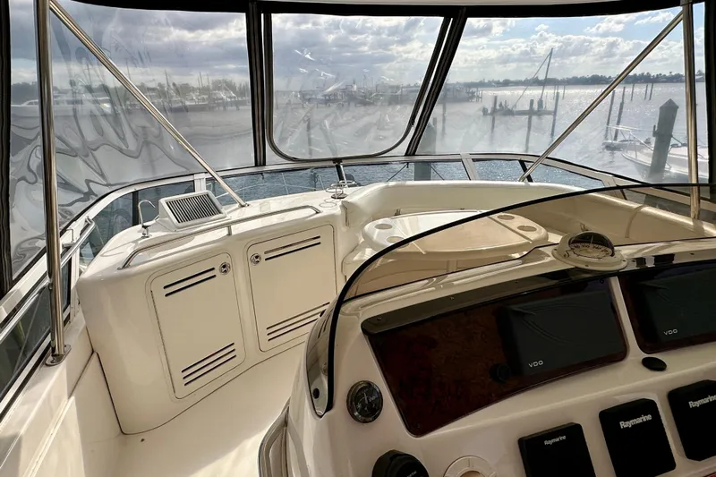 Life Is Good Today Yacht Photos Pics Sea Ray 48 LIFE IS GOOD TODAY - Bridge Helm