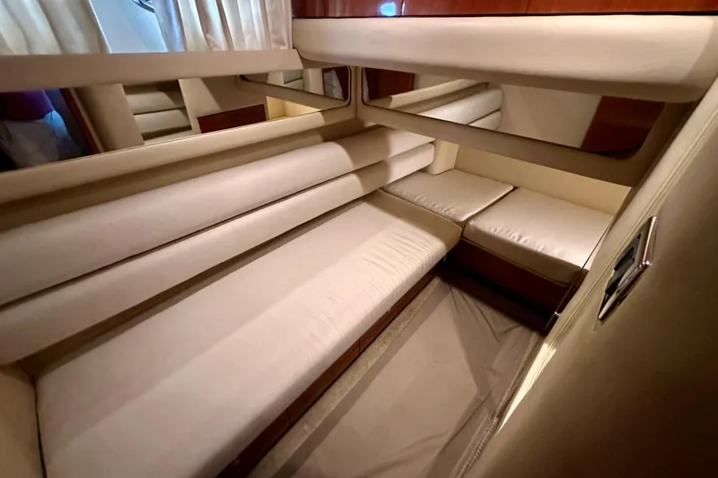 Life Is Good Today Yacht Photos Pics Sea Ray 48 LIFE IS GOOD TODAY - Guest Quarters