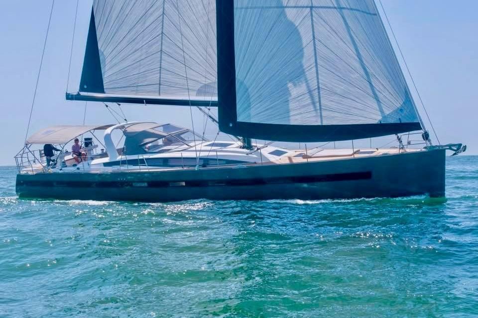 2017 Jeanneau 64 
