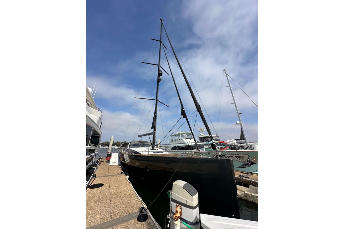 2017 Jeanneau 64 