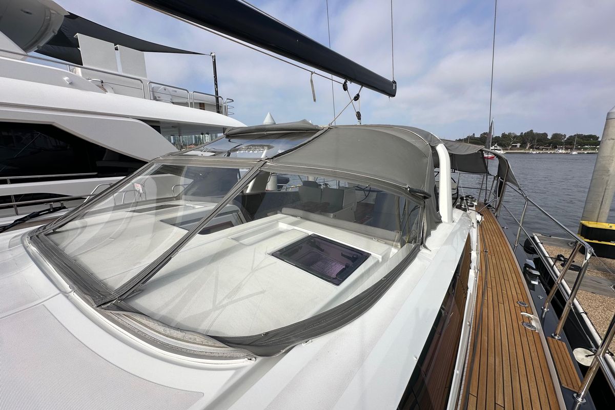 2017 Jeanneau 64 
