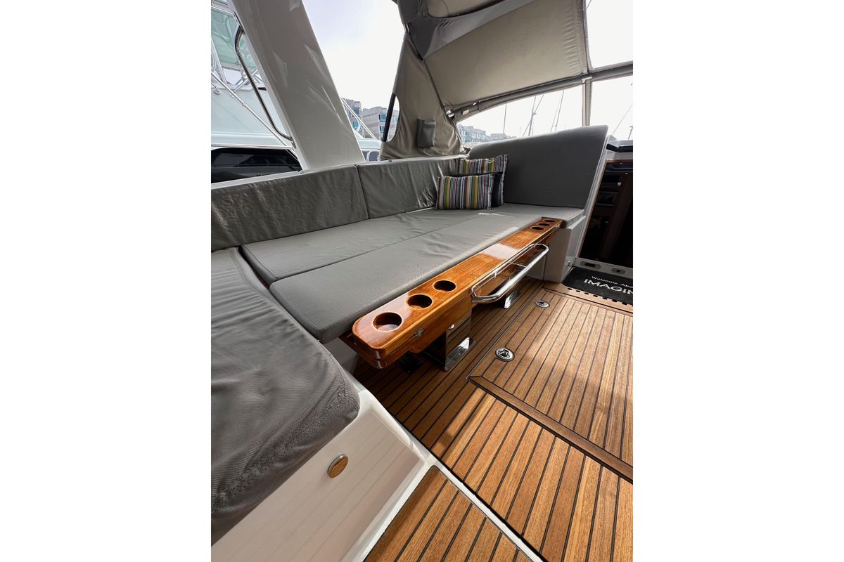 2017 Jeanneau 64 